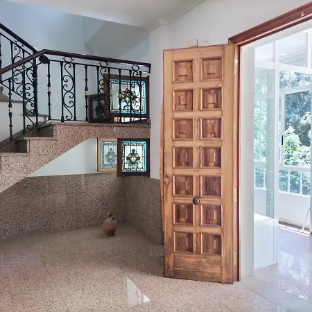 Oasis En Ponte San Lazaro 아 코루냐